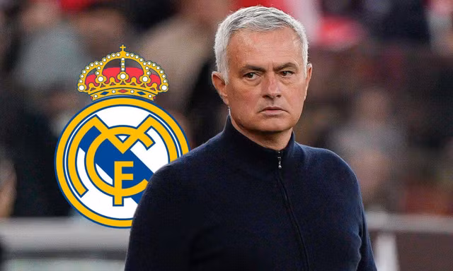Mourinho tái xuất tại Real Madrid.