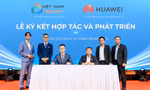 Huawei hợp tác với Việt Nam Solar cho ra mắt hệ thống điện mặt trời toàn diện cho dân dụng