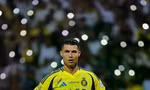 Sau cơn giận dỗi, tương lai Ronaldo sẽ đi về đâu?