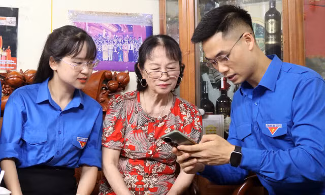 Hành trình ‘1+30’ đưa công nghệ, dịch vụ công gần dân hơn