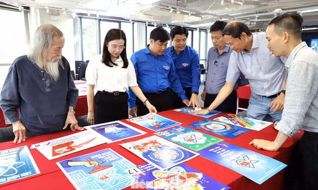Lựa chọn tranh cổ động tuyên truyền Đại hội Đoàn toàn quốc lần thứ XIII