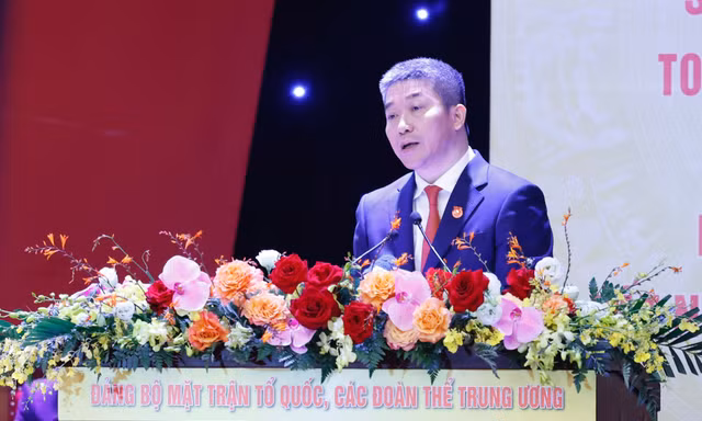 Nâng tầm đối ngoại, bảo vệ Tổ quốc 'từ sớm, từ xa'