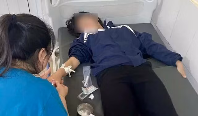 Nữ sinh lớp 7 uống thuốc trừ sâu: Hoàn cảnh xót xa, nghi vấn bị bạo lực học đường