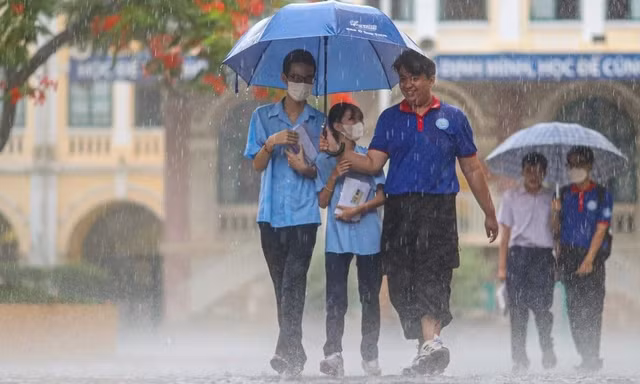 Thêm địa phương cho học sinh nghỉ học ngày thứ Hai 29/9 để phòng chống bão số 10