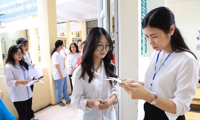Thay đổi quan trọng khi đăng ký thi tốt nghiệp THPT 2026: Mở rộng đăng ký trực tuyến