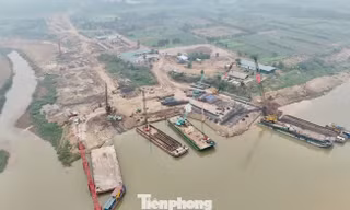 Hà Nội yêu cầu làm rõ nguyên nhân chậm tiến độ cầu Thượng Cát