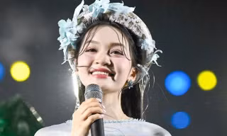 Hai ca sĩ nhí khuấy động 20.000 khán giả ở concert Thanh xuân