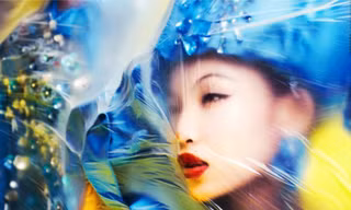 100 người mẫu catwalk trên cảng sông Hàn 