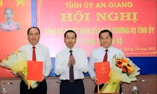 An Giang công bố quyết định về công tác cán bộ