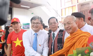 Phó Chủ tịch Hà Nội đón đoàn đại biểu Đà Nẵng đến dự Lễ kỷ niệm 80 năm Quốc khánh