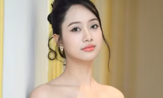 Hoa hậu, người đẹp đổ bộ họp báo concert Thanh Xuân