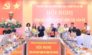 HĐND thành phố Hà Nội công bố quyết định về công tác cán bộ