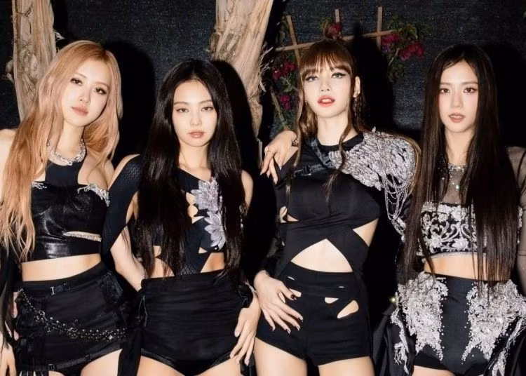 Cả 4 thành viên BLACKPINK đều góp mặt tại hạng mục Best K-Pop.