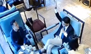 Vụ 'tổng tài' ra hiệu lệnh đàn em đánh người: Luật sư chỉ rõ trách nhiệm hình sự và dân sự 