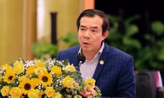 Ông Vũ Quang Bảo - Chủ tịch Tập đoàn BB Group chia sẻ tại buổi làm việc.