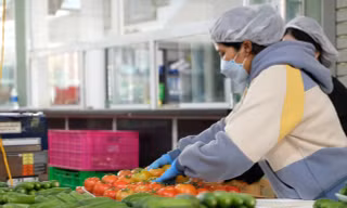 Giá rau củ quả cao ngất ngưởng