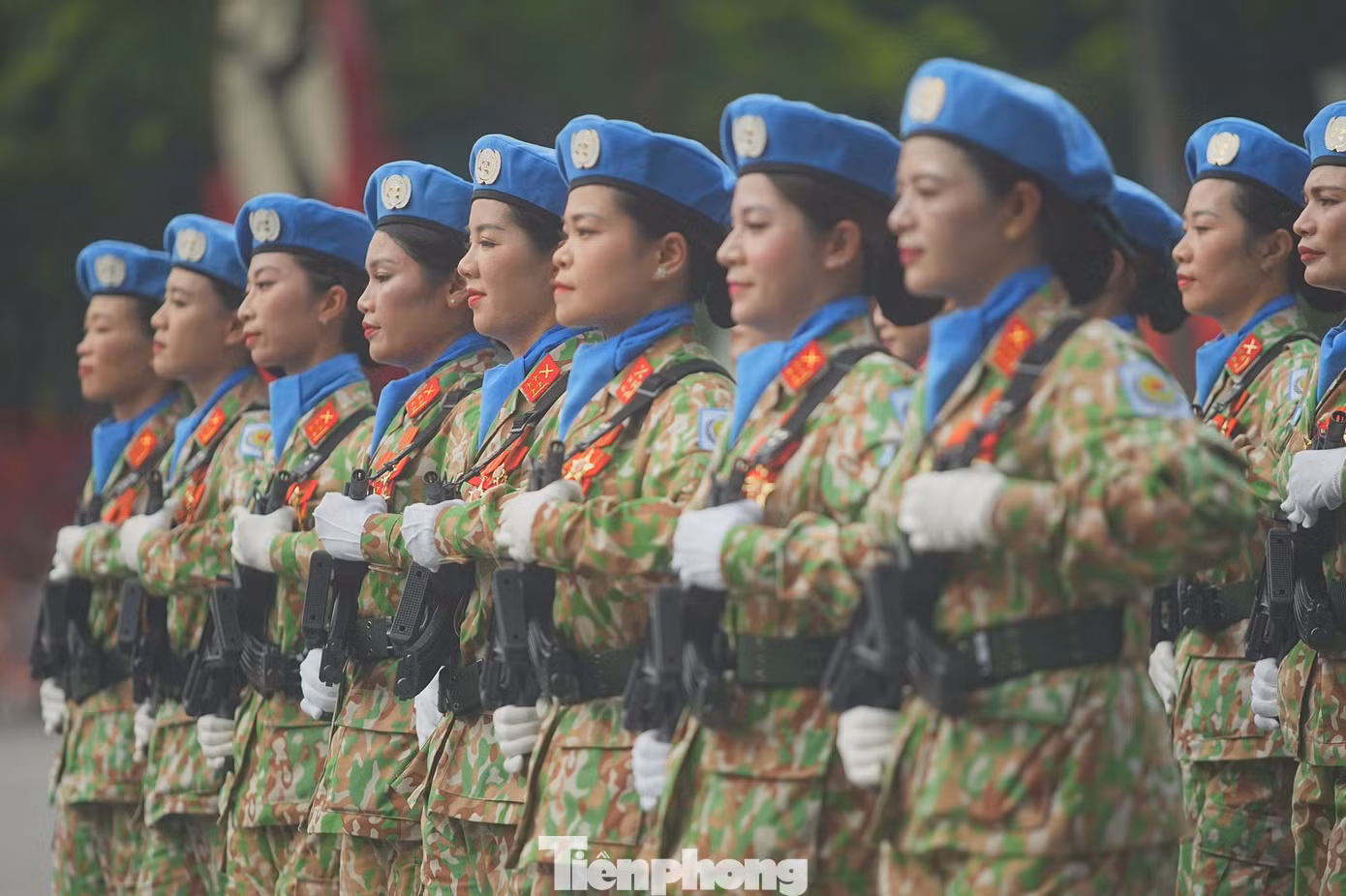 tp-nusiquan19.jpg