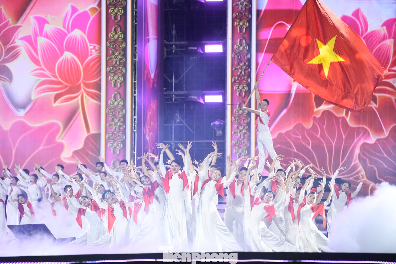 tp-concert88.jpg