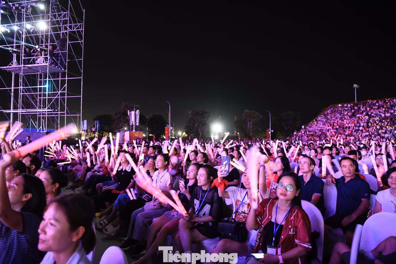 tp-concert115.jpg