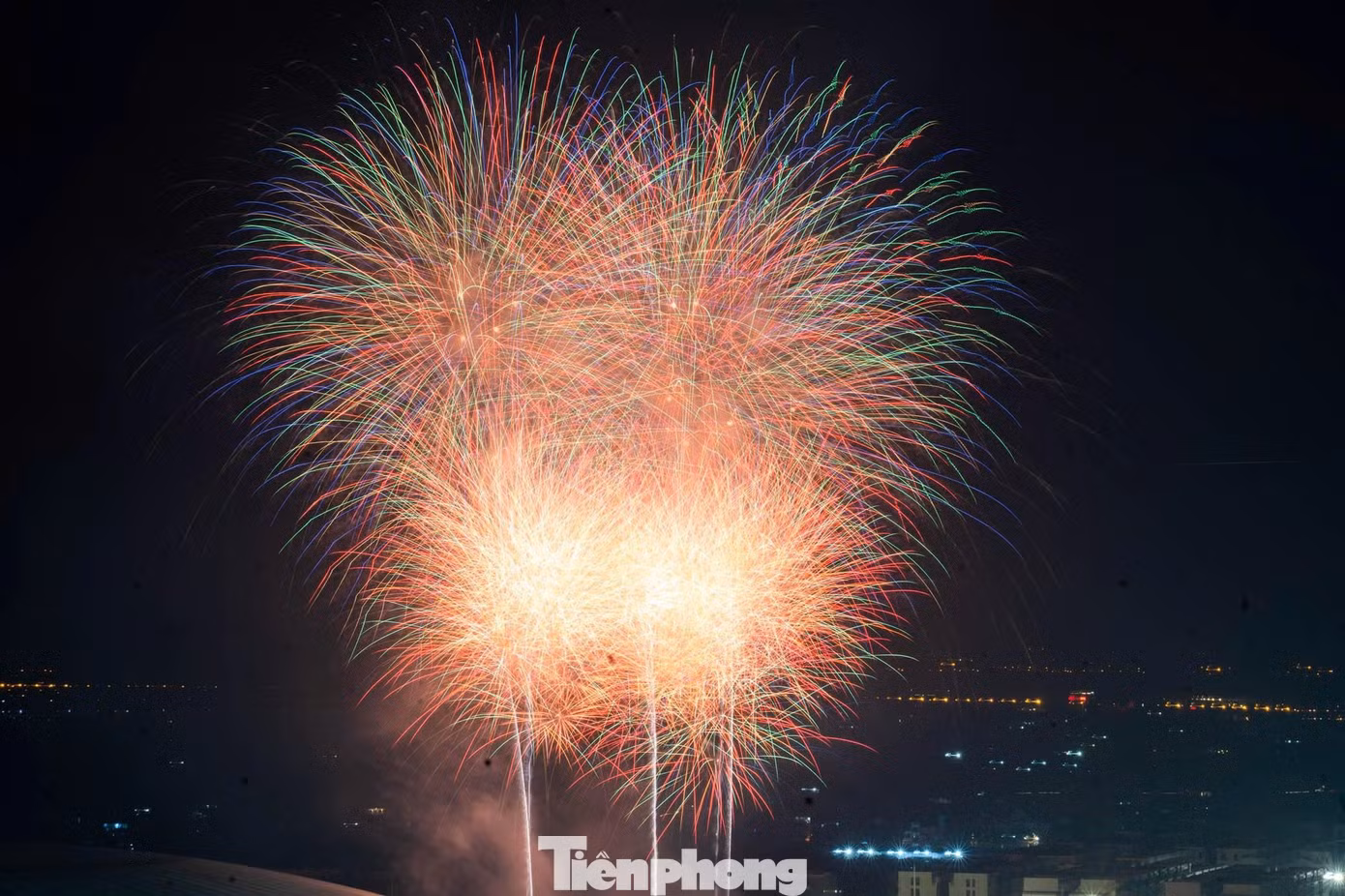 tp-phaohoa13.jpg