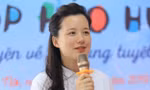 Khủng hoảng của Làng Háo Hức và MC Minh Trang