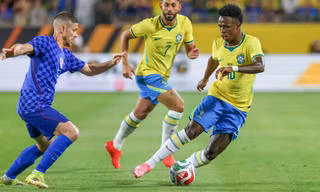 Vinicius tỏa sáng, Brazil chạy đà tưng bừng trước World Cup 2026