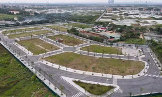 Hai phụ nữ Hà Nội bị 'cò đất' lừa 7,7 tỷ đồng 