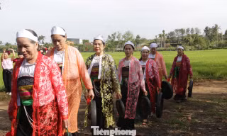 Lễ khai hạ của người Mường trên đất Tây Nguyên.
