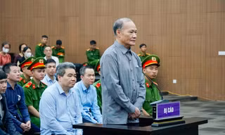 Cựu Thứ trưởng Hoàng Văn Thắng bị đề nghị mức án 4-5 năm tù về tội 'Nhận hối lộ'