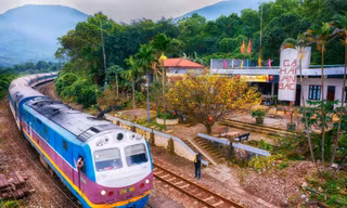 Mở bán hơn 300.000 vé tàu Tết 