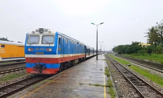 Đường sắt miễn phí vận chuyển hàng cứu trợ miền Trung