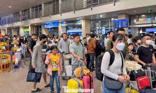 Nghỉ 4 ngày Tết Dương lịch: Kích hoạt làn sóng ăn chơi, có chặng bay 'cháy vé'