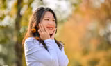 Thiếu nữ Hà thành khoe sắc bên hàng phong lá đỏ đẹp như xứ Hàn