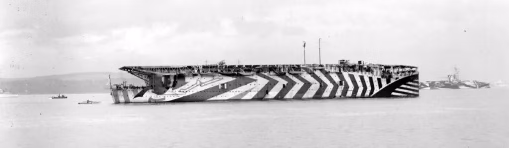 tau-san-bay-anh-son-nguy-trang.jpg