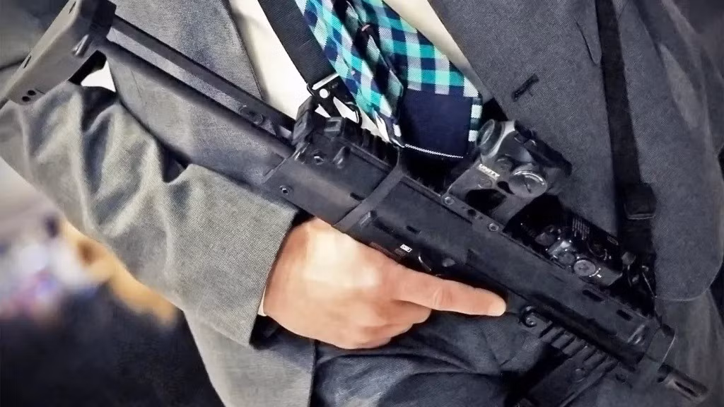 can-canh-khau-mp7.jpg