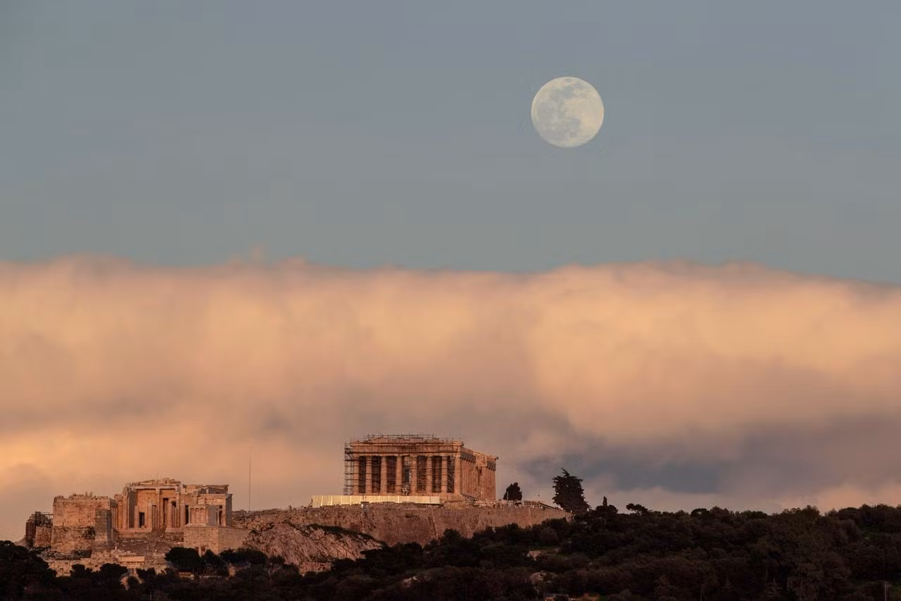 athens.jpg
