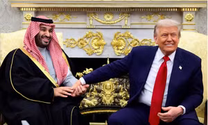 Tổng thống Mỹ Donald Trump và Thái tử kế vị Ả-rập Xê-út Mohammed bin Salman trong cuộc gặp tại Nhà Trắng năm 2025 Ảnh: Reuters