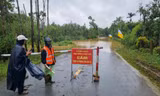 Bão số 6 gây mưa lớn, nhiều tuyến đường ngập sâu, 46 hộ dân tộc Chứt bị cô lập