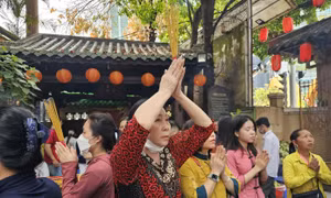 Xuất hành đầu năm 2026: Chọn ngày, giờ và hướng nào để đón tài lộc?