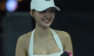 Cuộc đấu của 60 nghệ sĩ