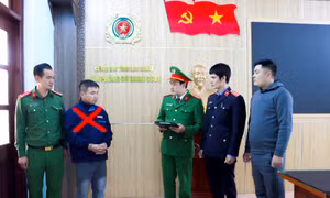 Gã 'cửu vạn' lừa đảo gần 200 triệu của nhiều cán bộ công an