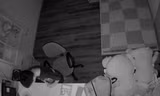 Vụ 'bé trai bị mẹ kế bạo hành': Người cha đăng tải clip lên mạng xã hội?