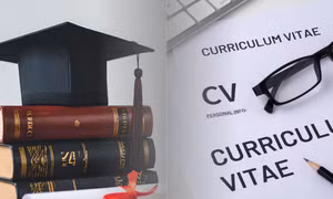 Bằng đại học chỉ là điều kiện cần: "Cánh cổng" việc làm ngày càng nhiều "ổ khóa"