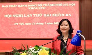Bí thư Hà Nội gửi thư thăm hỏi đồng bào bị ảnh hưởng bão lũ ở Nghệ An
