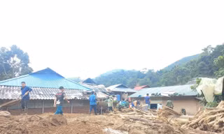 Uỷ ban Trung ương MTTQ Việt Nam phân bổ 131 tỷ đồng hỗ trợ khắc phục hậu quả mưa lũ 