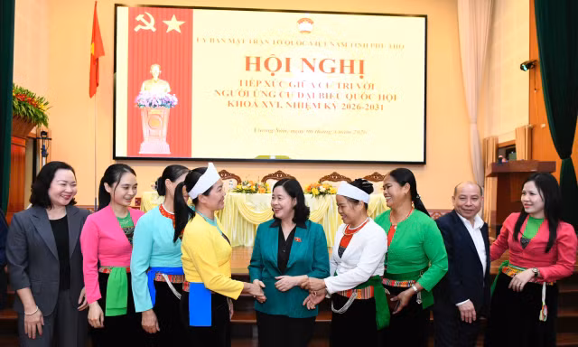 Đặt trọng tâm lắng nghe dân, kiến nghị chính sách vì dân