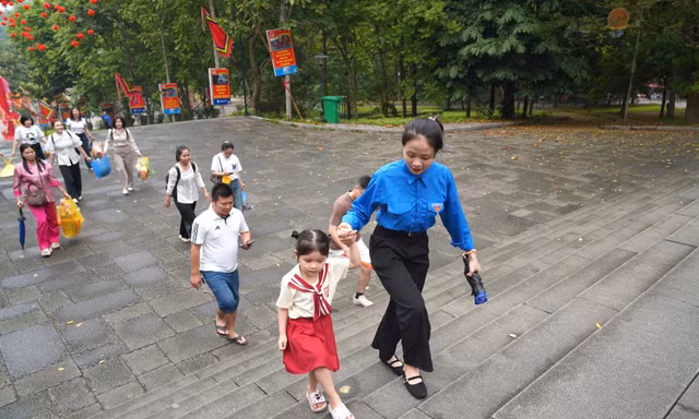 Đoàn viên, thanh niên Phú Thọ đảm nhiệm nhiều phần việc dịp Giỗ Tổ Hùng Vương 2026