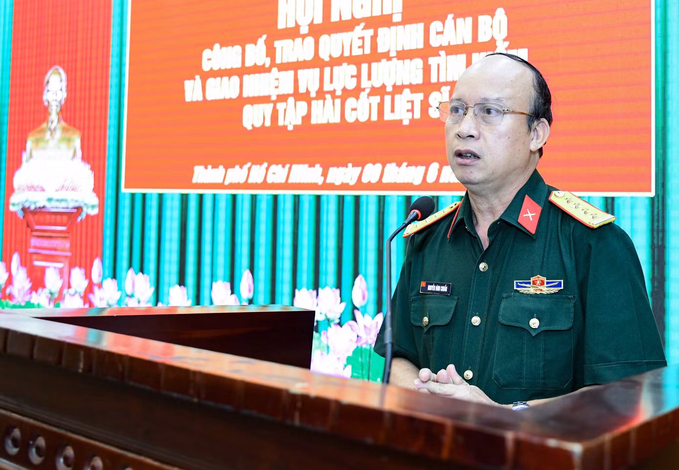 ale0888.jpg
