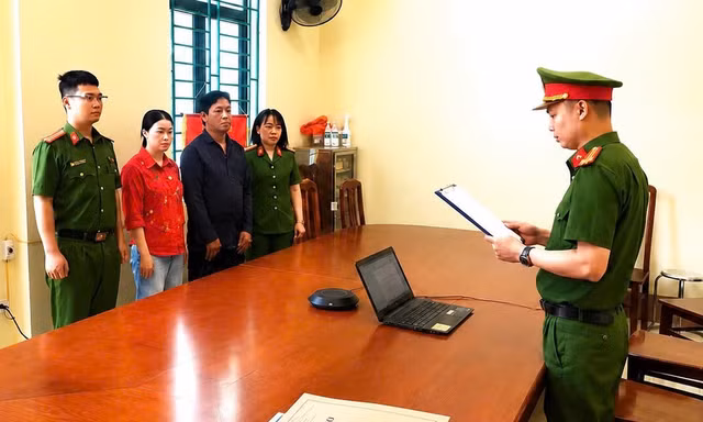 Tài xế xe máy trong vụ tai nạn khiến nữ du khách người Anh tử vong bị khởi tố