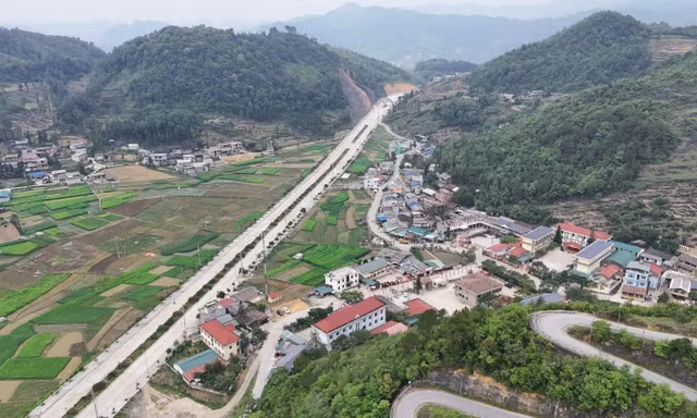 Làng du lịch tốt nhất thế giới ở Tuyên Quang sẽ được sáp nhập như thế nào?